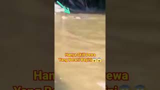 Detik Detik Terekam Kamera Penghuni Di Sungai Kalimantan  #shorts #kalimantan #viral