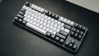 Minimal Black & White Mechanical Keyboard | iQunix S87