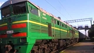 Запуск дизеля 10д100 тепловоза  2тэ10ут-0015