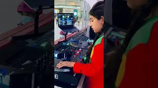 10 year-old Dj Michelle playing @ Ice Rink Dubai Mall