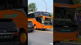 BIG BUS TIVIDI JETBUS 5 MESIN HINO NGEBUT SANGAT CEPAT #shorts #trending #subscribe