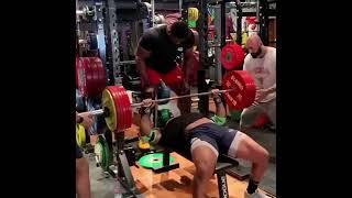 Жим лежа Larry Wheels 300 кг