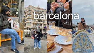 spain vlog | barcelona, cafes, sagrada familia, shopping, bakeries, tapas bars, sightseeing