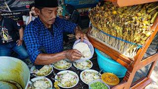 Gerobak belum datang sudah diserbu pembeli !! soto ayam uritan surabaya