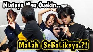 PRANK CUEKIN PACAR, MALAH SEBALIKNYA.!!