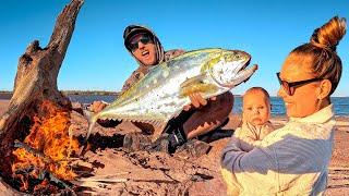 SURVIVING THE MANGROVES WITH A NEWBORN (Mosquito Attack) Catch and Cook