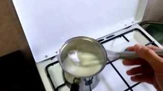 Frothing milk on the stove top