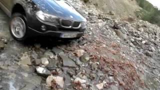 BMW X3 offroad pass.MOV