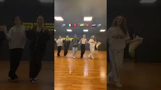 Albanian dance