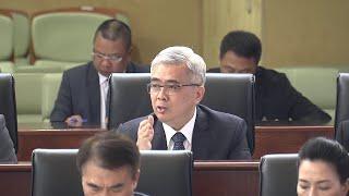 【GCS】Secretário, Wong Sio Chak, responde as perguntas dos deputados no plenário da AL (I Parte)