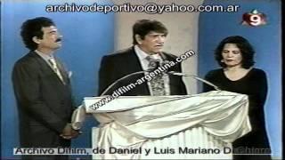 DiFilm - CARLOS CARELLA GANA EL PREMIO PODESTA 1995