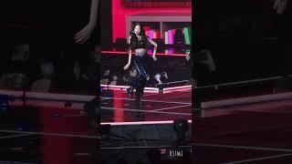 230211 아이브 (IVE) - Pink Venom @ IVE THE FIRST FAN CONCERT (The Prom Queens) [Fancam 4K 60p]