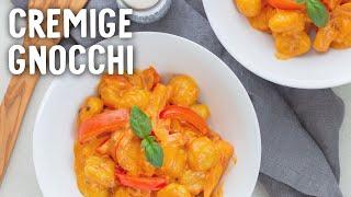 GNOCCHI mit cremiger Paprika-Frischkäse-Soße » Schnelles MEAL PREP Rezept (einfach + vegetarisch)