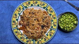 ASMR : Calvert eating Octopus pasta with Edamame