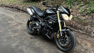 Triumph street triple 675 first ride and review