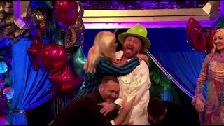 Leigh Francis removes Keith Lemon's Bandage at the end of the Final Celebrity Juice