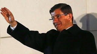 Başbakan Ahmet Davutoğlu kimdir?