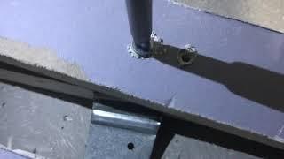 Screwing plasterboard to metal studs?