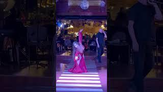 Какая грация  #танцы #dance #bellydance #восточныетанцы #orientaldance #танецживота #esmaoni