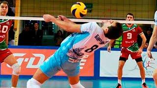 50 Unbelievable Volleyball Headshots