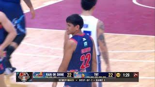 Jhonard Clarito HANG TIME MOVE over RHJ | PBA SEASON 49 GOVERNORS' CUP