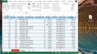 How to make a data connection between two Excel workbooks