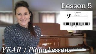 Lesson 5: Bass Clef F and Middle C | Free Beginner Piano Lessons - Year 1 - Lesson 1-5