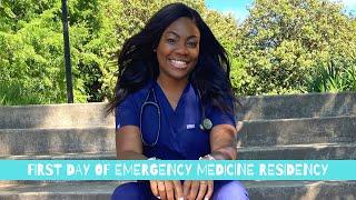 FIRST DAY OF EMERGENCY MEDICINE RESIDENCY! | NEW DOCTOR