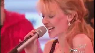 Red Blooded Woman - Live GMA - USA