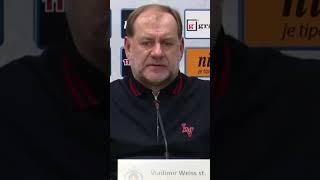 Tréner Vladimír Weiss prehovoril o ďalsej budúcnosti Alexandra Čavriča v Slovane Bratislava.
