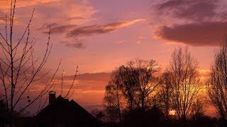 Three Sunsets Through My Window (4k/UHD), Timelapse