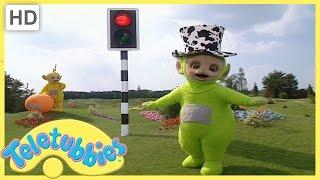 Teletubbies Full Episodes - Urban Walk (Series 5, Episode 121)