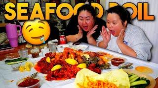 Giant King Crab Seafood Boil + Giant Shrimp + Snow Crab + Mussels + Butter Mukbang 먹방 Eating Show!