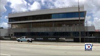 Fort Lauderdale officials hear about concerning crack in new police headquarters