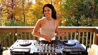 Jazzy Deep House for a Fall Afternoon | DJ Avera | Relaxing Lounge Set