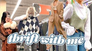 thrifting at value village in Canada \\ thriftmas day 4 + giveaway