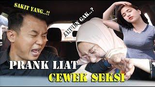 PRANK EMBEM. LIAT CEWEK SEKSI DEPAN ISTRI..!! INI AKIBATNYA. DI GIGIT GAK LEPAS" SAMPAI BIRU .!