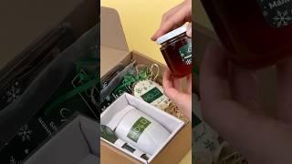 Набір з фірмовим горнятком, чаєм та солодощами #unboxing #merchbox #gift #merchunboxing #christmas