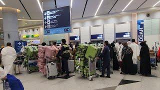 ALHAMDULILLAH AKHIRNYA SAMPAI DI BANDARA PENUH RASA HARU SAAT MUSIM DINGIN BANYAK JAMAAH BARU DATANG