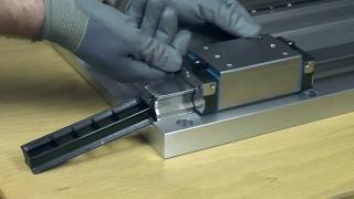 [EN] Bosch Rexroth: Mounting Linear Guides (How-To)