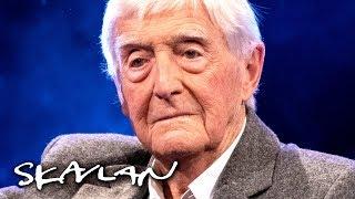 Sir Michael Parkinson on his struggle with alcohol: – My wife called me ugly | SVT/TV 2/Skavlan