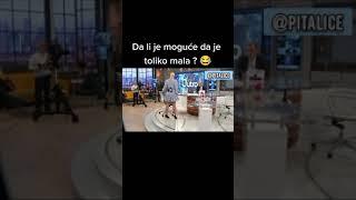 Jovana Jeremić i džinovski jastuk! Boli je dupe od tucanja #balkan #srbija #hrvatska #shorts #bosna