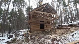 ПОСТРОИЛИ ЗИМОВЬЁ ЗА 2 МИНУТЫ