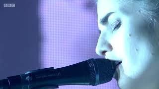 London Grammar - Truth Is A Beautiful Thing (Live Glastonbury Festival 2017)