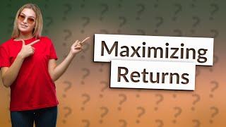 When should I opt for quarterly return?