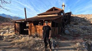 Quartz Crystals and Mycelium Galore: The TinTic Mine