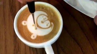 Latte art: how to make a bear