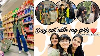 I MET MY FRIENDS AFTER 3 MONTHS  * girls day out vlog*