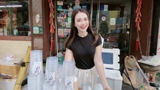 LIVE Street Café - Welcome Family  Ploysai Coffee Lady in Bangkok Thailand - Thai Street Food