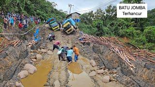 Today Batu Jomba is in ruins and piles of material have been destroyed